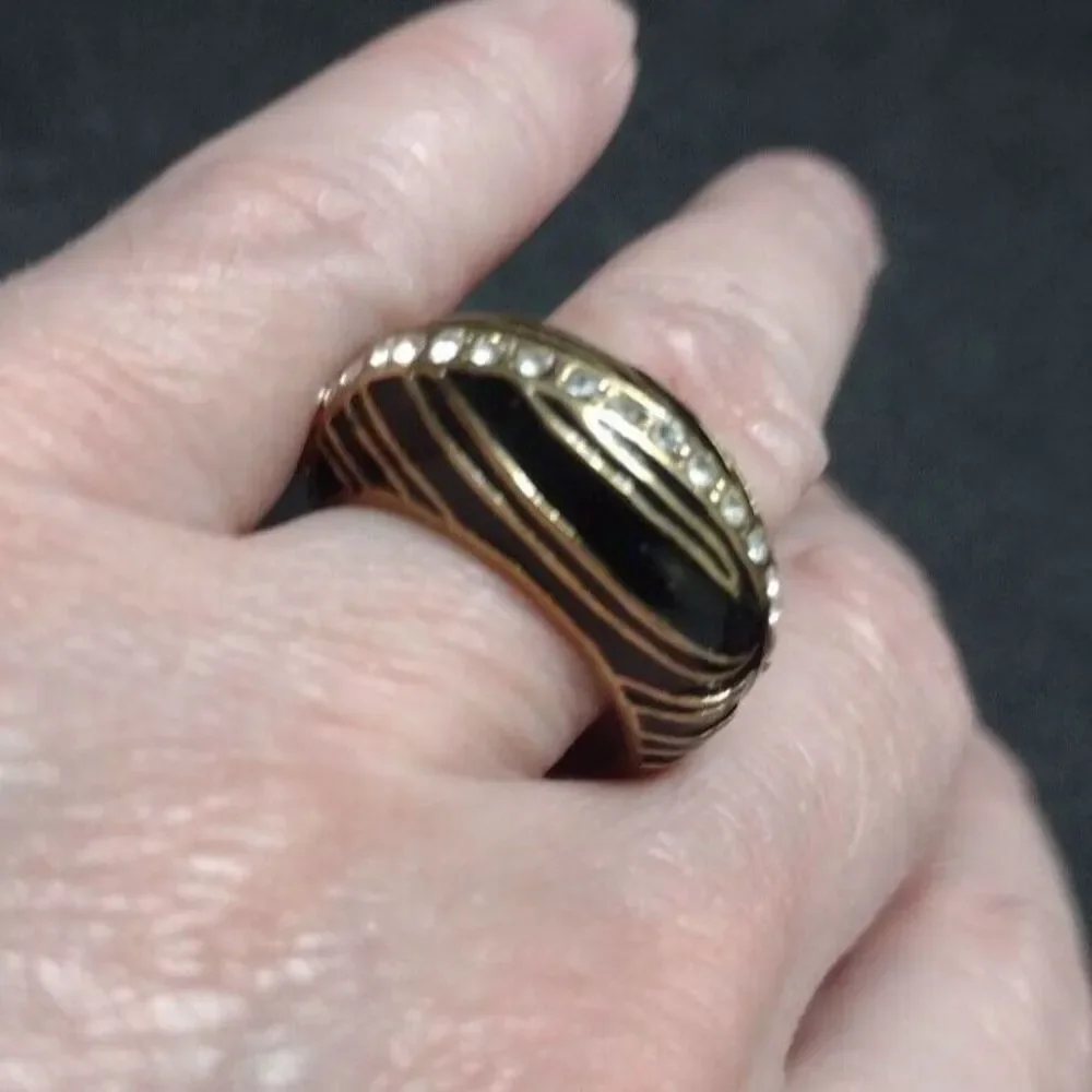 Gold tone black enamel rhinestone ring size 6.5